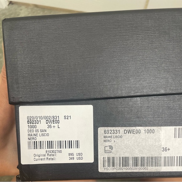 Saint Laurent raffia and leather fisherman sandals - Picture 9 of 9